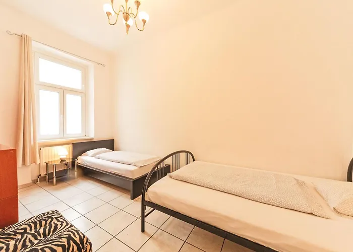 Grosse In Fuenfhaus Mit Garten By Interhome * Βιέννη