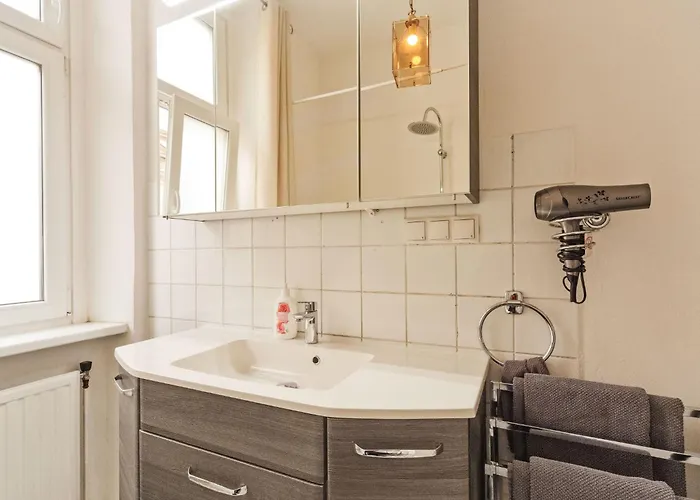 Grosse In Fuenfhaus Mit Garten By Interhome Βιέννη